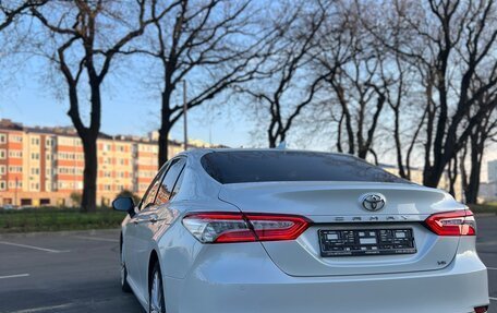 Toyota Camry, 2019 год, 3 350 000 рублей, 6 фотография