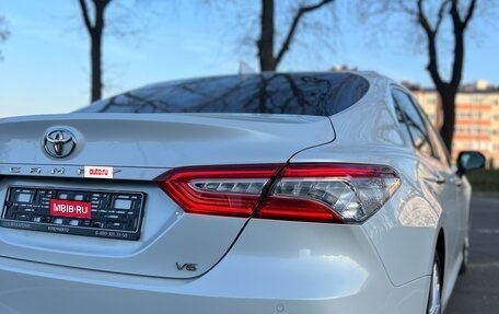 Toyota Camry, 2019 год, 3 350 000 рублей, 9 фотография