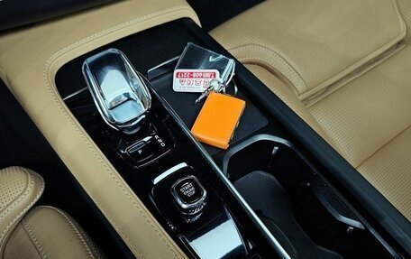 Volvo XC90 II рестайлинг, 2023 год, 6 450 000 рублей, 9 фотография