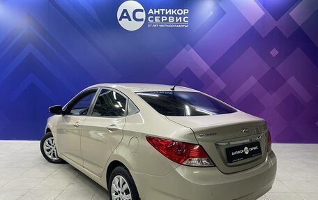 Hyundai Solaris II рестайлинг, 2012 год, 780 000 рублей, 6 фотография