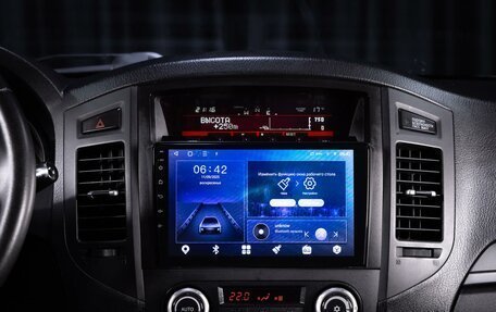 Mitsubishi Pajero IV, 2013 год, 1 999 000 рублей, 12 фотография