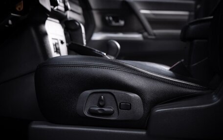 Mitsubishi Pajero IV, 2013 год, 1 999 000 рублей, 7 фотография