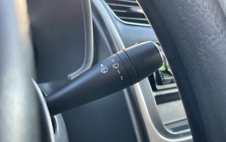 Renault Logan II, 2017 год, 495 000 рублей, 16 фотография