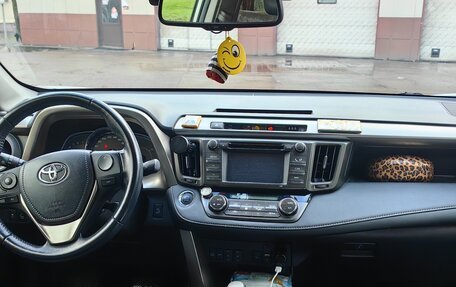 Toyota RAV4, 2013 год, 2 100 000 рублей, 5 фотография