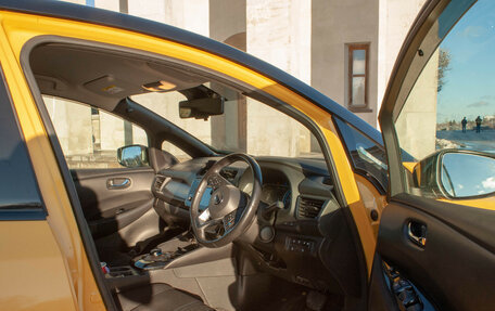 Nissan Leaf II, 2018 год, 1 700 000 рублей, 5 фотография