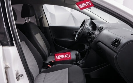 Volkswagen Polo VI (EU Market), 2012 год, 750 000 рублей, 11 фотография