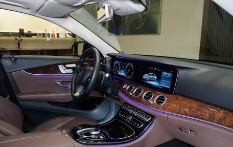 Mercedes-Benz E-Класс, 2016 год, 3 290 000 рублей, 17 фотография