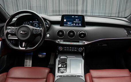 KIA Stinger I, 2018 год, 2 990 000 рублей, 10 фотография