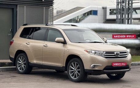 Toyota Highlander III, 2010 год, 1 620 000 рублей, 1 фотография