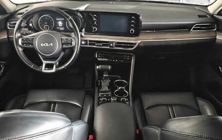 KIA K5, 2021 год, 2 200 000 рублей, 11 фотография