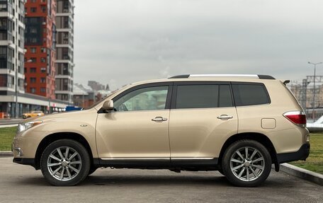 Toyota Highlander III, 2010 год, 1 620 000 рублей, 4 фотография