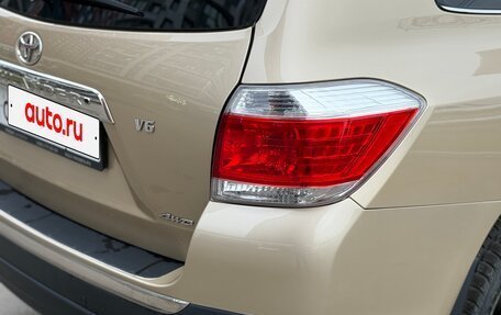 Toyota Highlander III, 2010 год, 1 620 000 рублей, 14 фотография