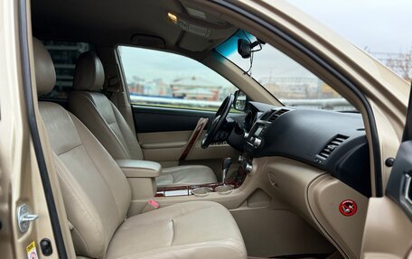 Toyota Highlander III, 2010 год, 1 620 000 рублей, 21 фотография