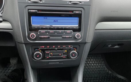 Volkswagen Golf VI, 2011 год, 800 000 рублей, 6 фотография