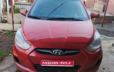 Hyundai Solaris II рестайлинг, 2013 год, 849 000 рублей, 2 фотография