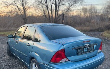 Ford Focus IV, 2001 год, 140 000 рублей, 3 фотография