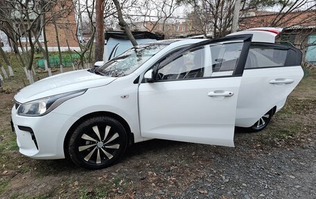KIA Rio IV, 2019 год, 1 450 000 рублей, 26 фотография