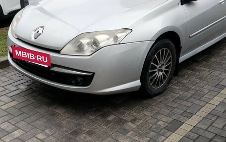 Renault Laguna III рестайлинг, 2008 год, 400 000 рублей, 2 фотография