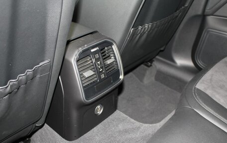 Porsche Macan I рестайлинг, 2025 год, 9 990 000 рублей, 19 фотография