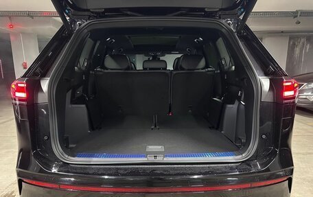 Volkswagen Teramont, 2025 год, 6 350 000 рублей, 24 фотография