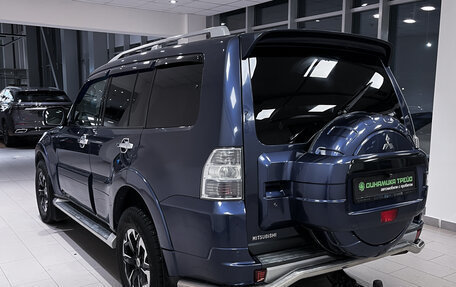 Mitsubishi Pajero IV, 2006 год, 1 431 000 рублей, 10 фотография