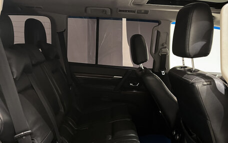 Mitsubishi Pajero IV, 2006 год, 1 431 000 рублей, 18 фотография