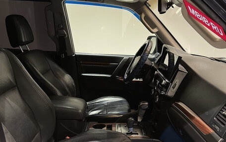 Mitsubishi Pajero IV, 2006 год, 1 431 000 рублей, 22 фотография