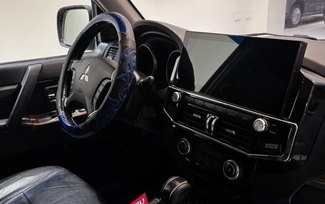 Mitsubishi Pajero IV, 2006 год, 1 431 000 рублей, 23 фотография