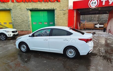 Hyundai Solaris II рестайлинг, 2017 год, 1 190 000 рублей, 2 фотография