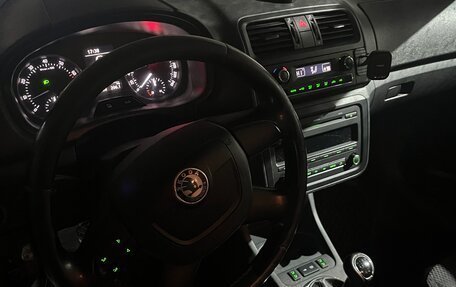 Skoda Fabia II, 2011 год, 600 000 рублей, 8 фотография