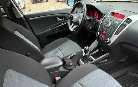 KIA cee'd I рестайлинг, 2010 год, 650 000 рублей, 12 фотография