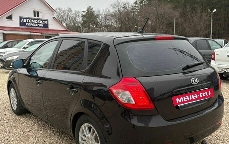 KIA cee'd I рестайлинг, 2010 год, 650 000 рублей, 3 фотография