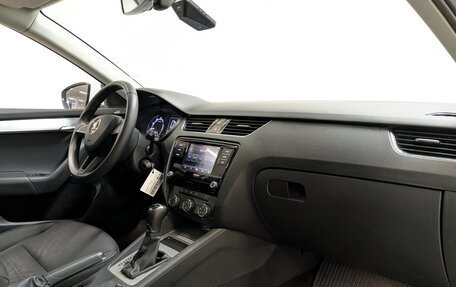 Skoda Octavia, 2018 год, 1 480 000 рублей, 11 фотография