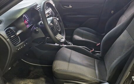 KIA Rio IV, 2018 год, 1 299 000 рублей, 6 фотография