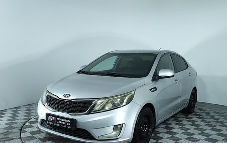 KIA Rio III рестайлинг, 2013 год, 590 000 рублей, 1 фотография