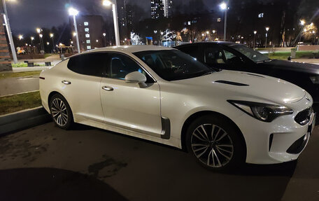 KIA Stinger I, 2019 год, 2 000 000 рублей, 6 фотография