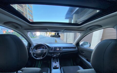 Honda Vezel, 2021 год, 2 199 000 рублей, 13 фотография