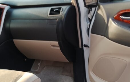 Toyota Alphard III, 2004 год, 1 770 000 рублей, 20 фотография