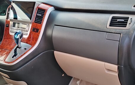 Toyota Alphard III, 2004 год, 1 770 000 рублей, 19 фотография