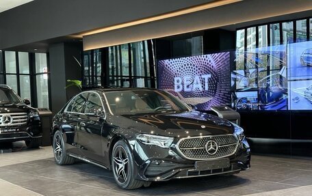 Mercedes-Benz E-Класс, 2025 год, 9 800 000 рублей, 2 фотография