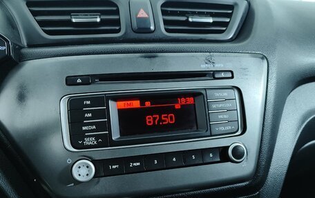 KIA Rio III рестайлинг, 2013 год, 590 000 рублей, 14 фотография