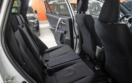 Toyota RAV4, 2019 год, 3 298 000 рублей, 12 фотография