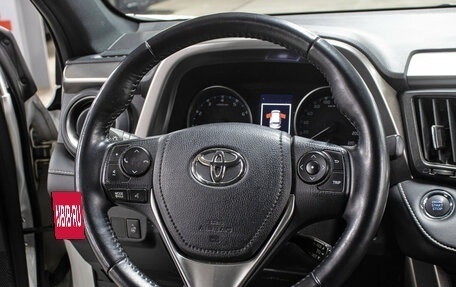 Toyota RAV4, 2019 год, 3 298 000 рублей, 17 фотография
