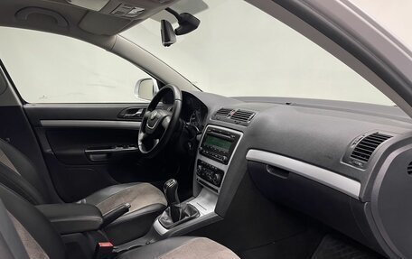 Skoda Octavia, 2011 год, 890 000 рублей, 11 фотография