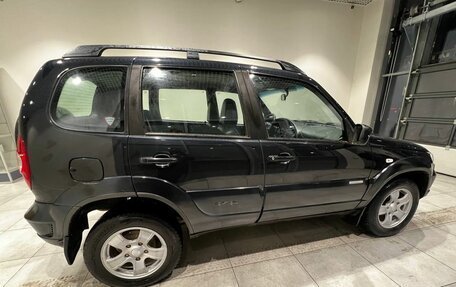 Chevrolet Niva I рестайлинг, 2012 год, 535 000 рублей, 7 фотография