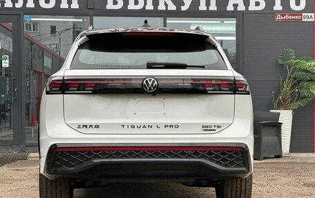Volkswagen Tiguan, 2025 год, 4 890 000 рублей, 10 фотография