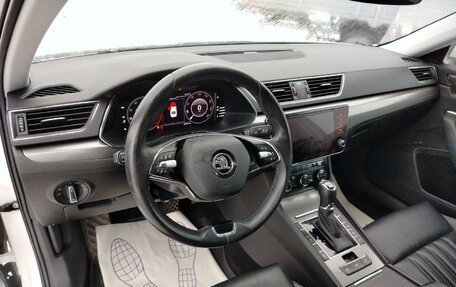 Skoda Superb III рестайлинг, 2021 год, 2 623 500 рублей, 6 фотография