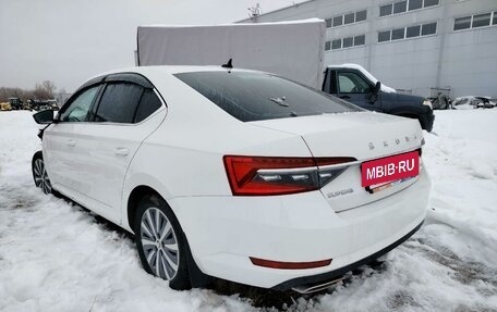 Skoda Superb III рестайлинг, 2021 год, 2 623 500 рублей, 4 фотография