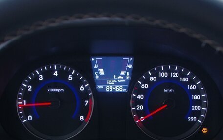 Hyundai Solaris II рестайлинг, 2013 год, 849 000 рублей, 11 фотография