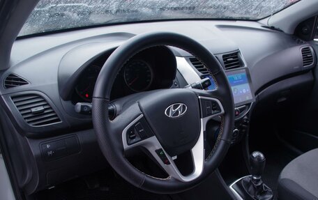 Hyundai Solaris II рестайлинг, 2013 год, 849 000 рублей, 6 фотография